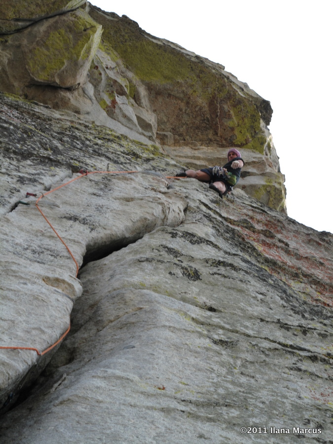 Offwidth P2 of Traveler Buttress at Lover's Leap - Thrillseekers Anonymous